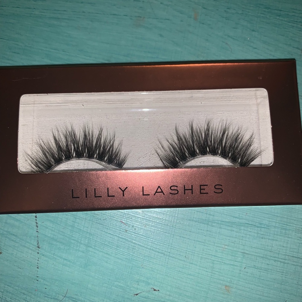 Lashes